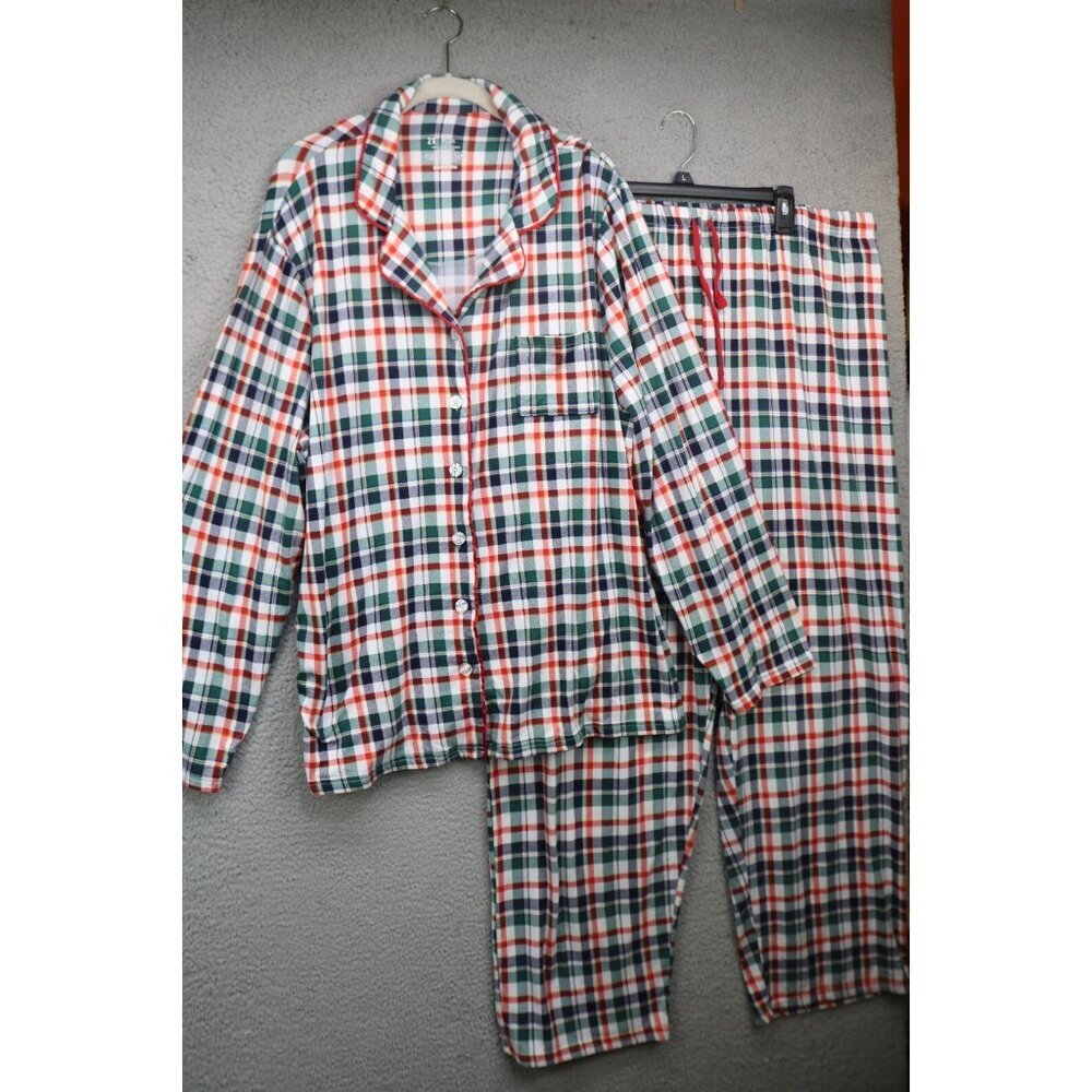 Pajamarama Long Sleeve Plaid Fleece Pajama Set-2X-Drawstring-Pockets-Cozy Chic